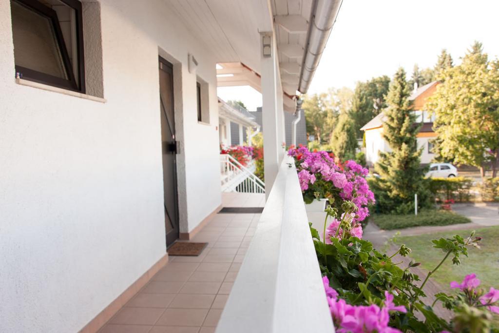 Pension Geranienhof Stahnsdorf Ngoại thất bức ảnh